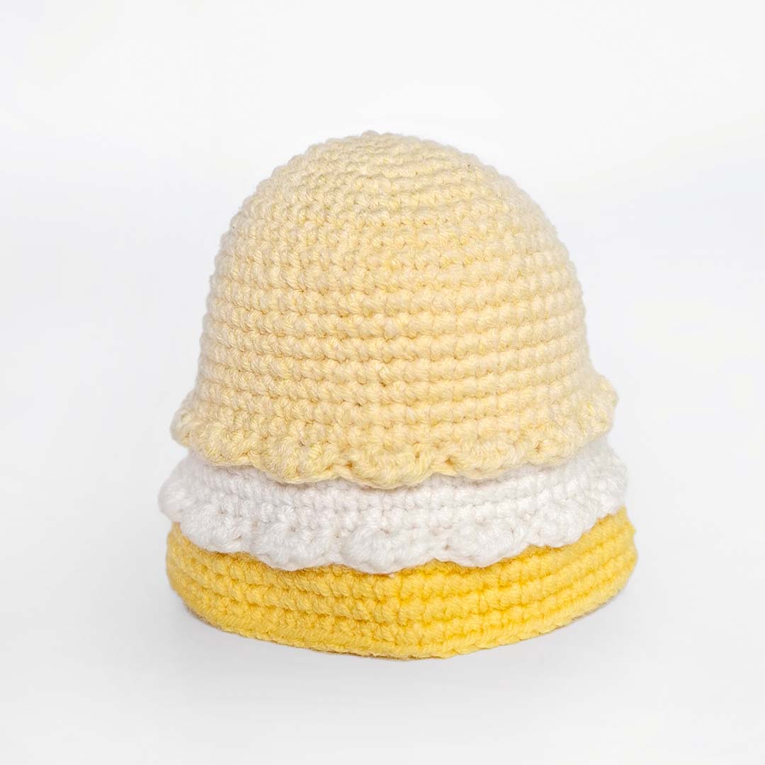Schritt 12 Anleitung "Goldlöckchen und die Bären" aus dem Buch "Zauberhafte Wende-Amigurumis häkeln mit @chibiscraft" von Febby Pranajaya