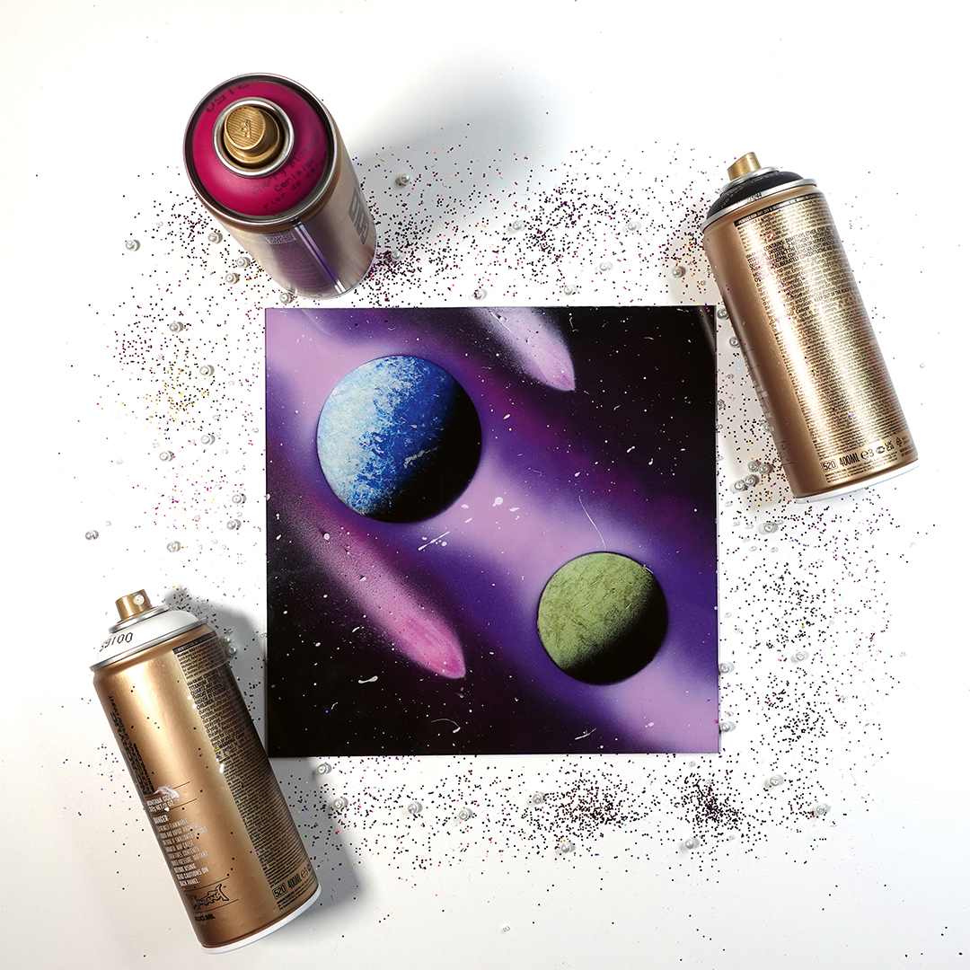 Glasmalerei-Graffiti-Weltraummotiv-Anleitung Glasmalerei-Graffiti-Weltraummotiv-mit-Planeten-Anleitung