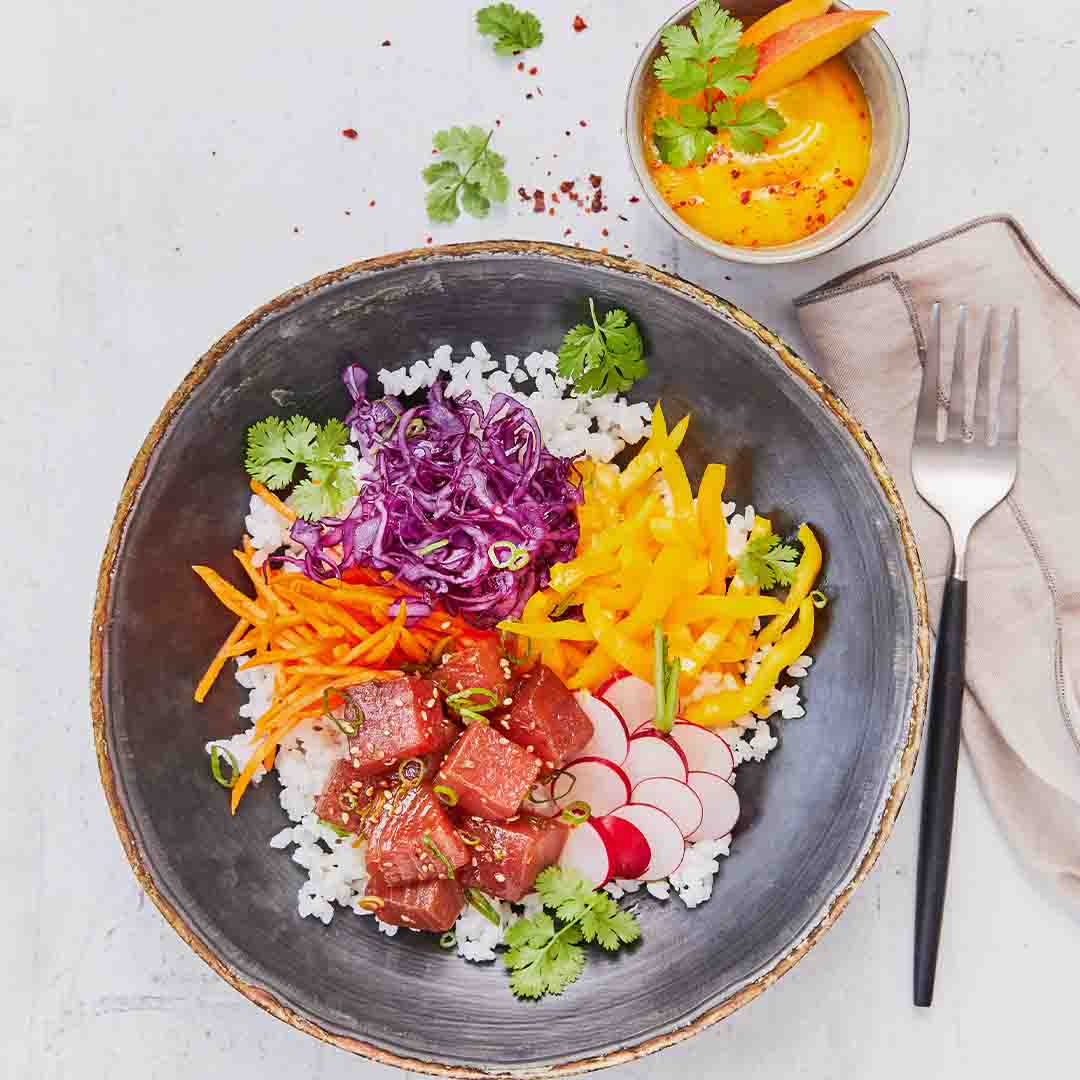 Hot-Mango-Tuna-Bowl Rezeptbild "Hot-Mango-Tuna-Bowl" aus dem Buch "Genussmomente: Asien"