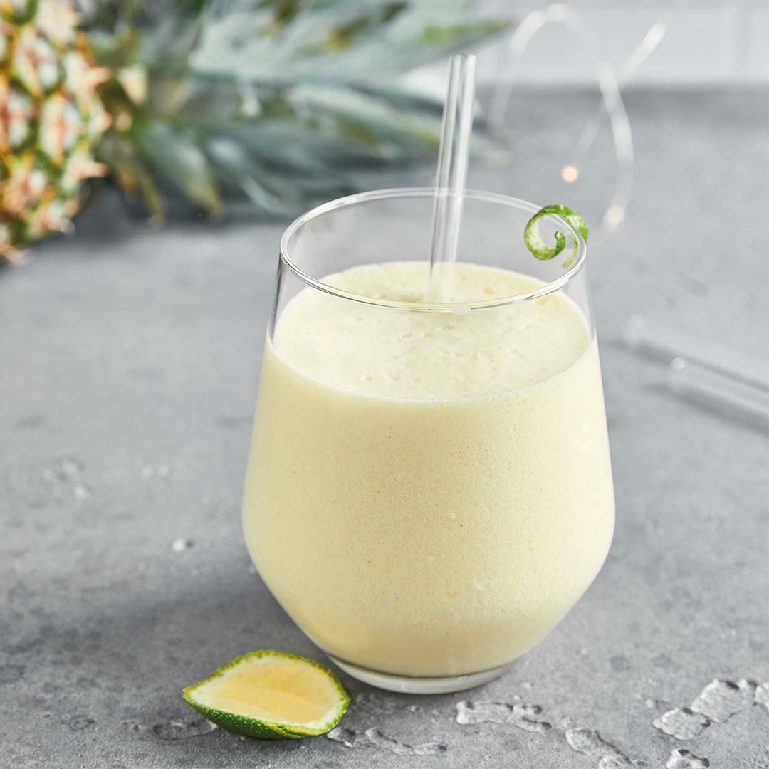 Rezeptbild "Tropischer Mocktail" aus dem Buch "Genussmomente: Cocktails"