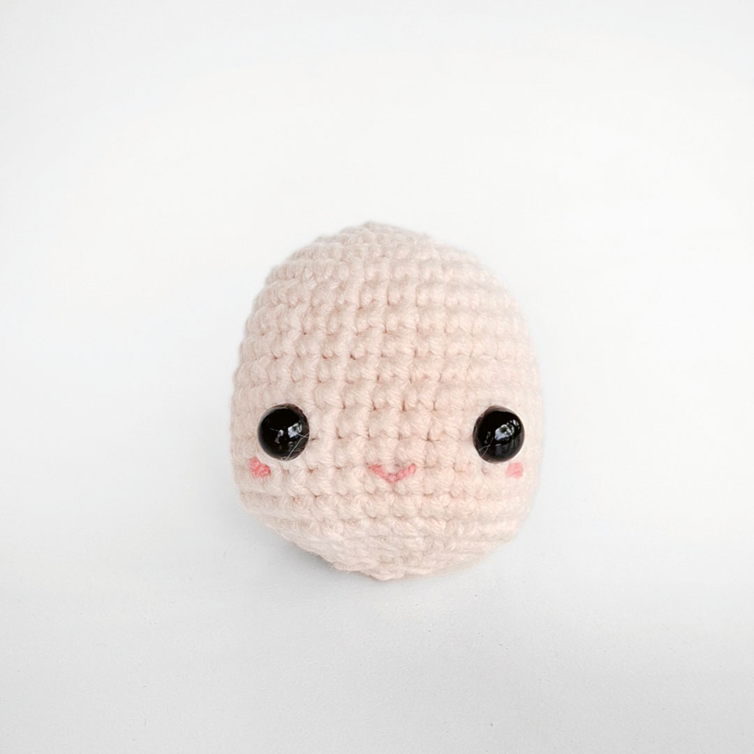 Schritt 2 Anleitung "Goldlöckchen und die Bären" aus dem Buch "Zauberhafte Wende-Amigurumis häkeln mit @chibiscraft" von Febby Pranajaya