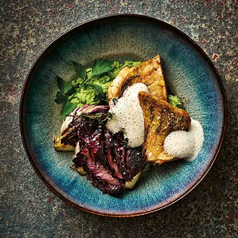 Rezeptbild "Zander mit Selleriecreme" aus dem Buch "Genussmomente: So schmeckt Heimat"